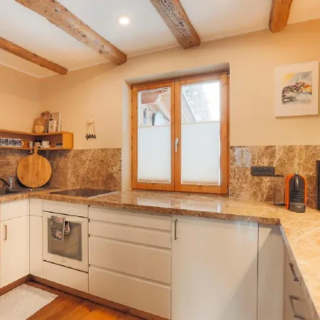 Aschbach * 基茨比厄尔